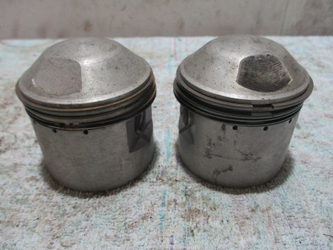 Triumph Pistons ***